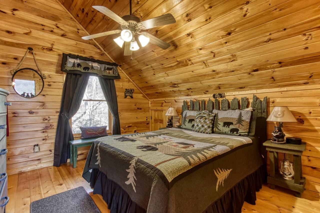 Magical Moments, Hot Tub, Wifi, 1089 Free Tickets Each Paid Day, Dollywood And More Gatlinburg Exterior photo
